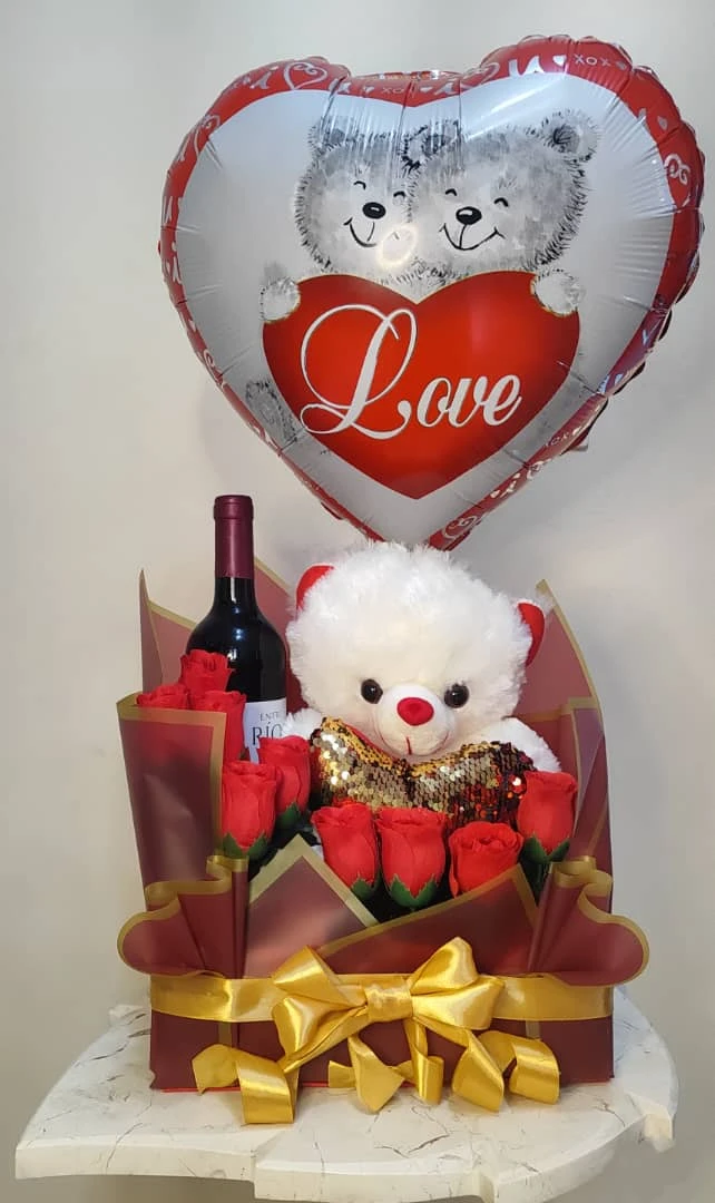 Regalo para enamorados's foto | AlKombomaster |  BizneCubano