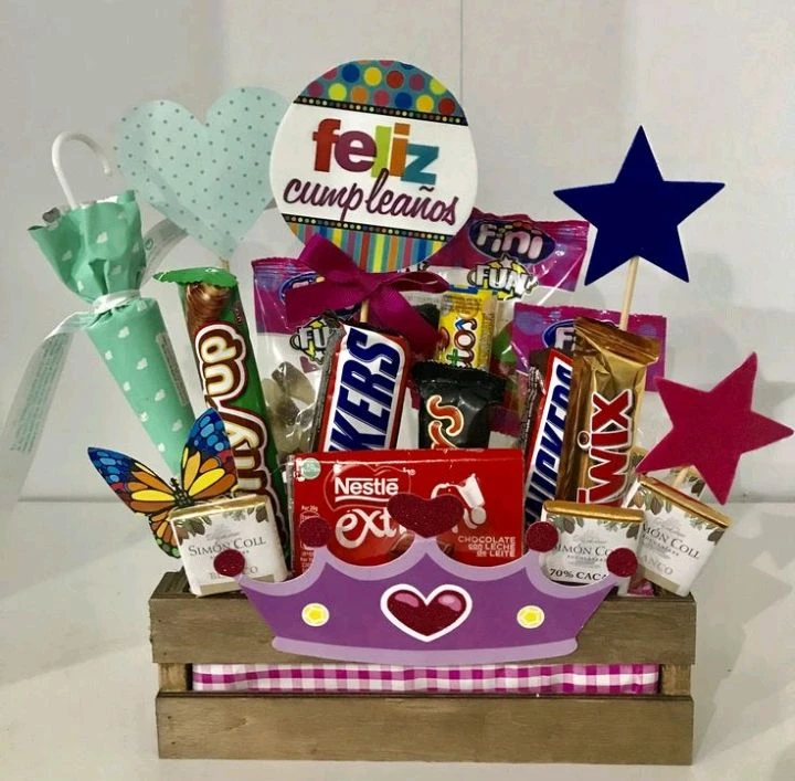 Regalo  sencillo para cumpleaño's foto | AlKombomaster |  BizneCubano
