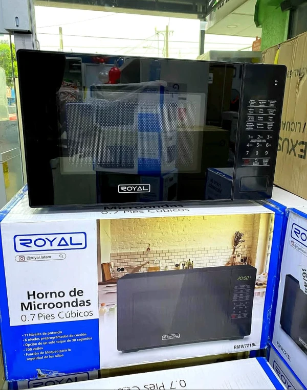 OFERTA SPECIAL ❗️❗️ •Microwawe 20L Royal, colores negro, 2 semanas de garantía,'s foto | AlKombomaster |  BizneCubano