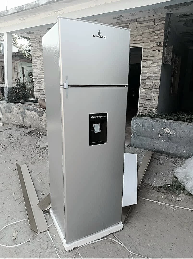 OFERTA SPECIAL ❗️❗️ •Refrigerador 11,2pies Lemax,  con dispensador de agua, congelador 78L, nevera 219L, 1 semana de garantía's foto | AlKombomaster |  BizneCubano