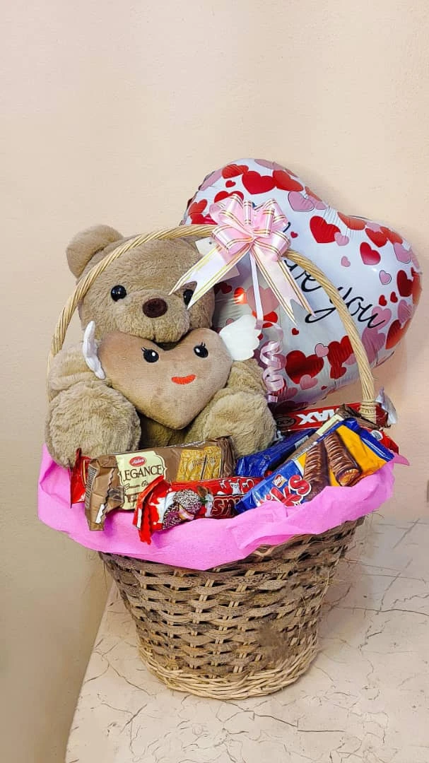 Regalo con peluche y 15 confituas's foto | AlKombomaster |  BizneCubano
