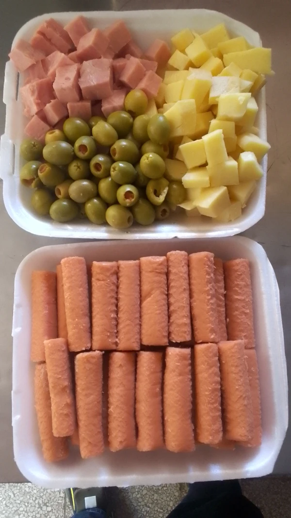 Entrene de queso goouda,jamón ,aceitunas y coquetas's foto | AlKombomaster |  BizneCubano