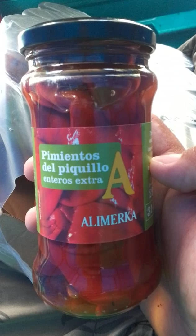 Pomos de pimientos sin piel.'s foto | AlKombomaster |  BizneCubano