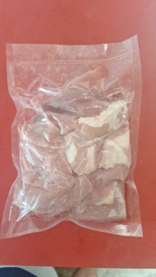 Bistec de cerdo 500 gm  envasado all vacío's foto | AlKombomaster |  BizneCubano