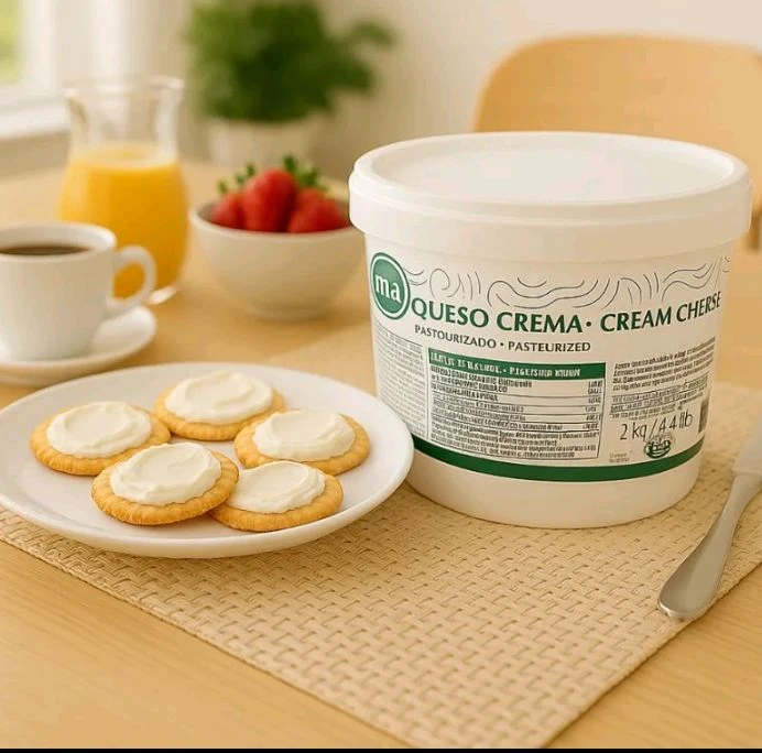 Balde que queso crema de 2.2 kilos's foto | AlKombomaster |  BizneCubano